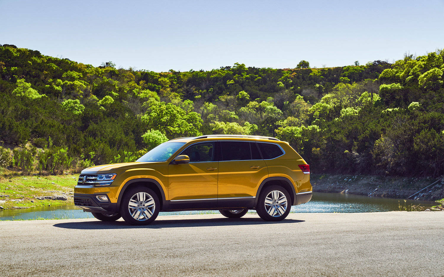 Premium Crossover Volkswagen Atlas Premium Crossover Volkswagen Atlas